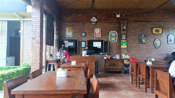 Waroeng De Dusun