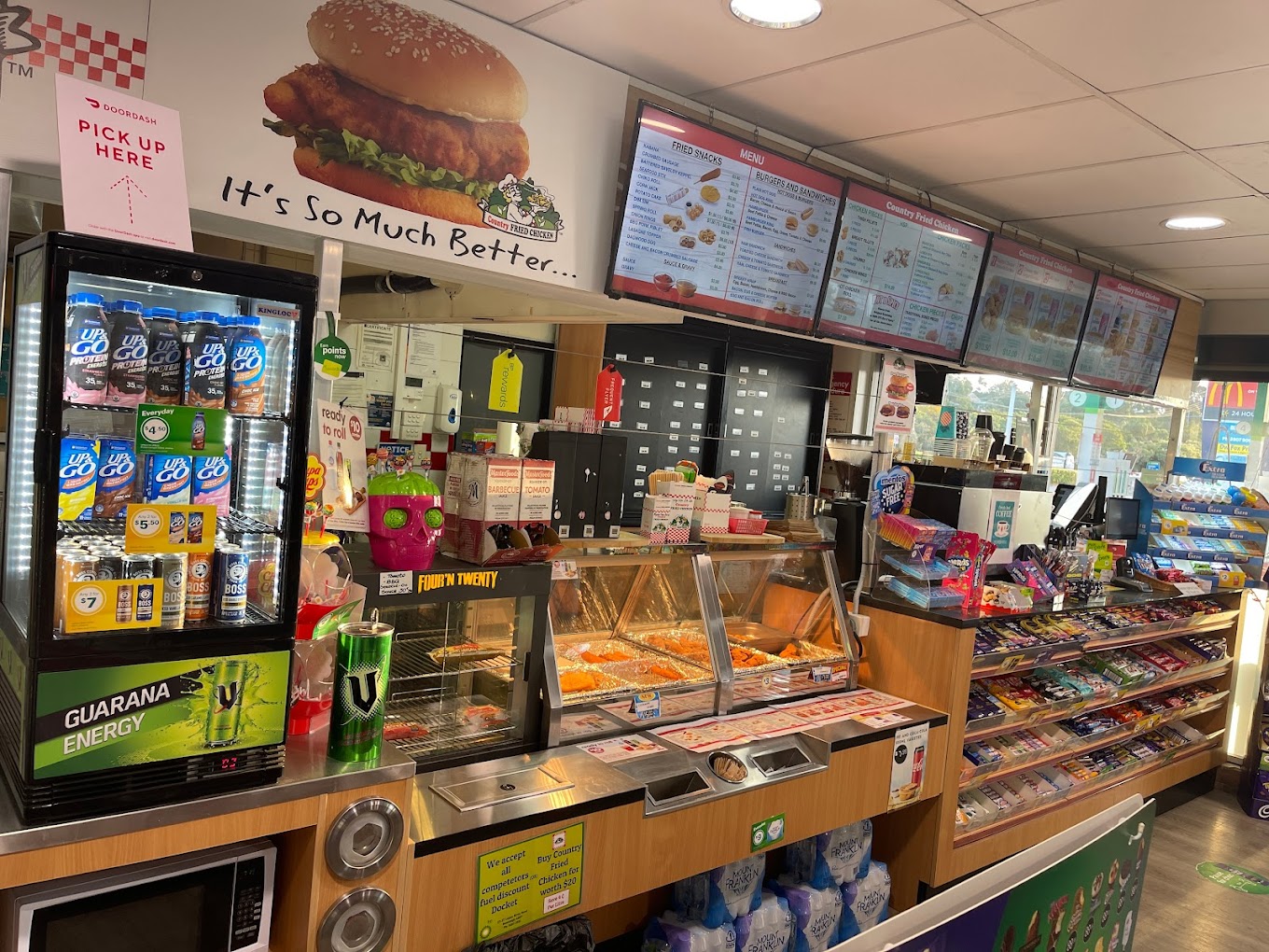 BP BEENLEIGH & COUNTRY FRIED CHICKEN