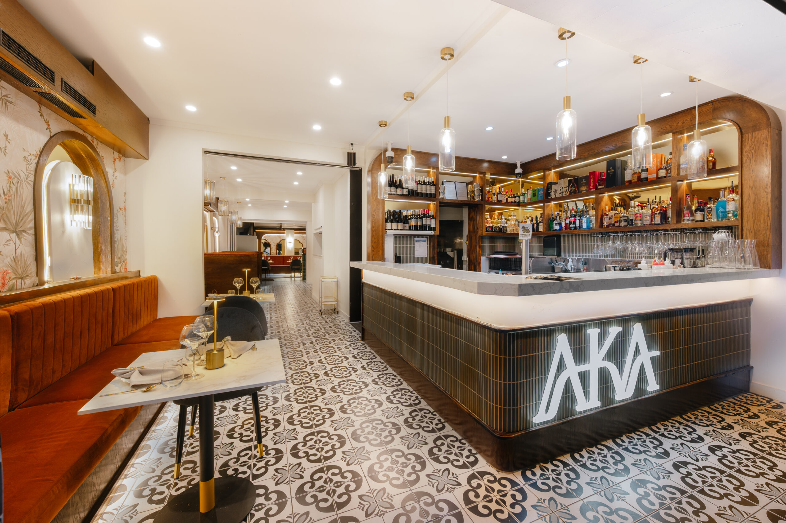 AKA Asiatique Dining & Bar