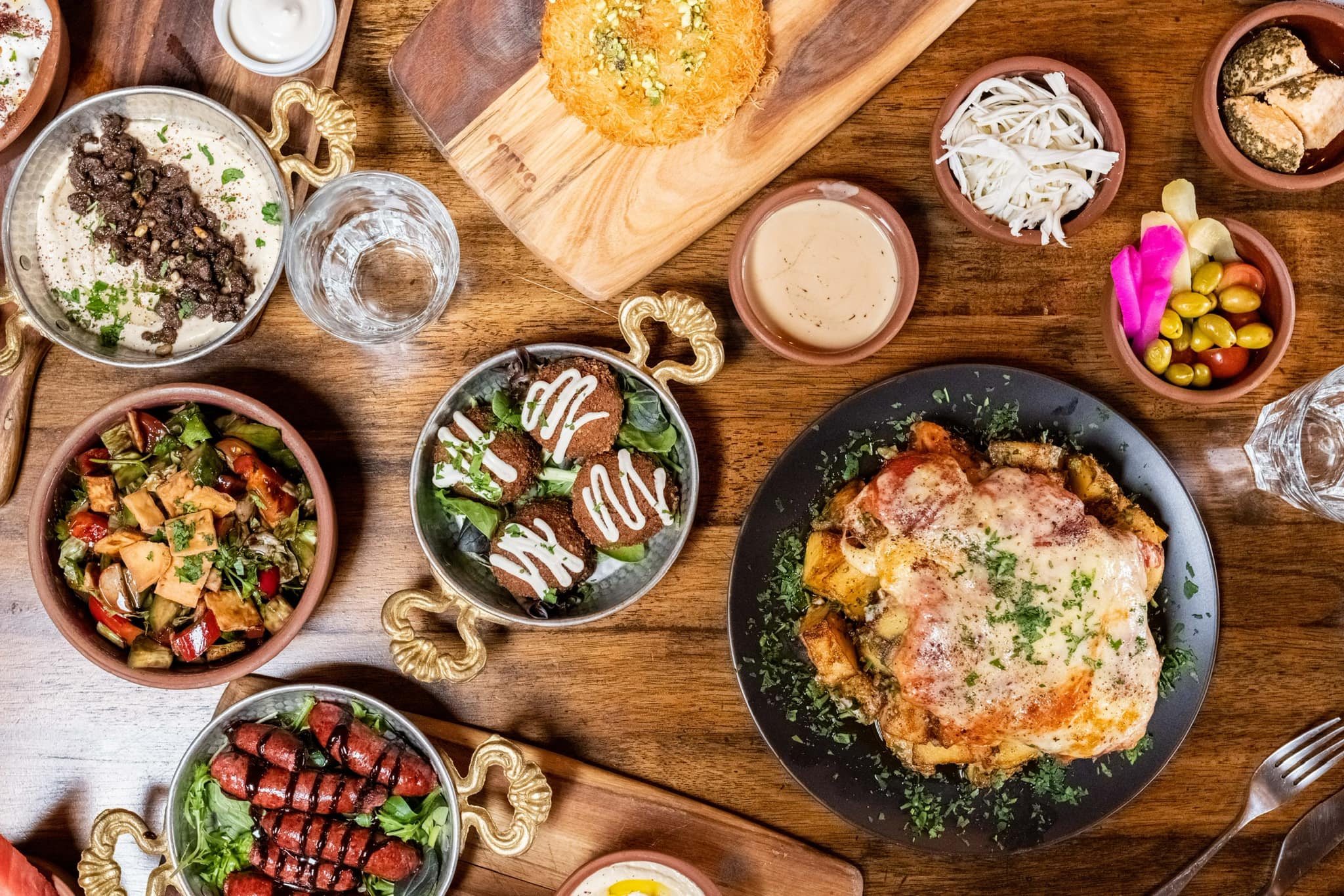 Raqwa Cafe & Beer Garden