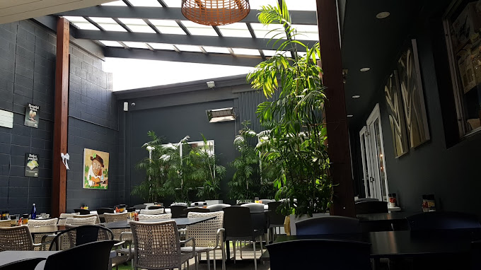 Solar Eggs Cafe & Shop