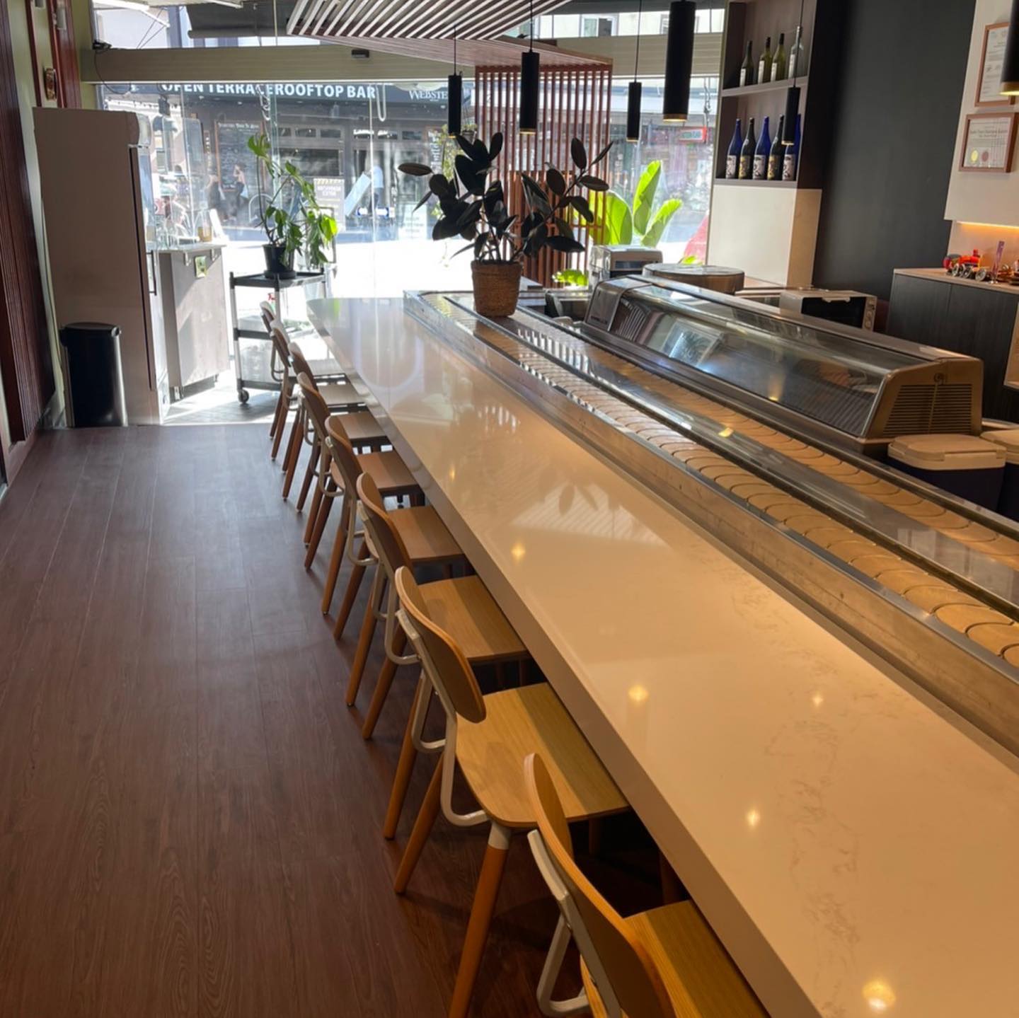 Sushi Train Newtown