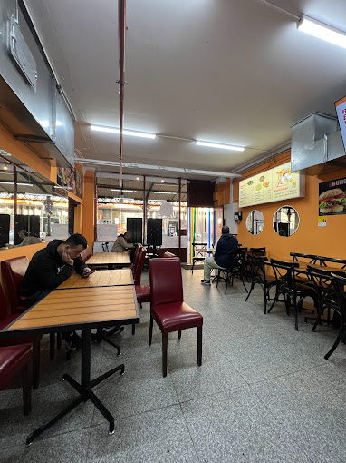 La Casa Pizza & charcoal chicken