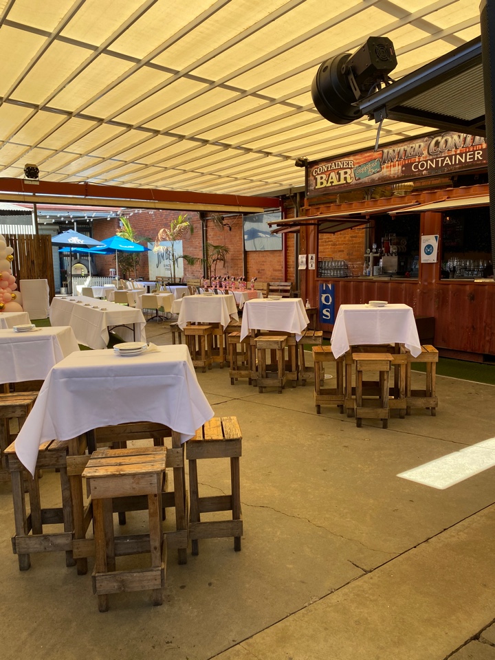 Aussie Hotel