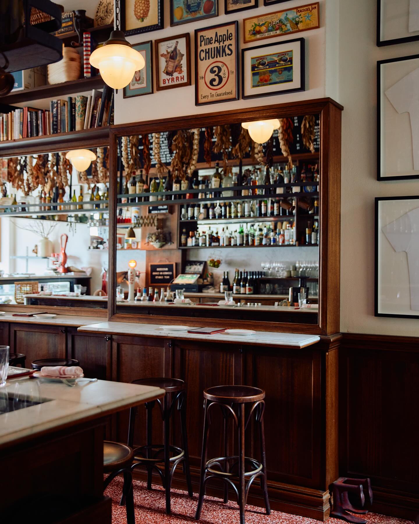 Continental Deli Bar Bistro