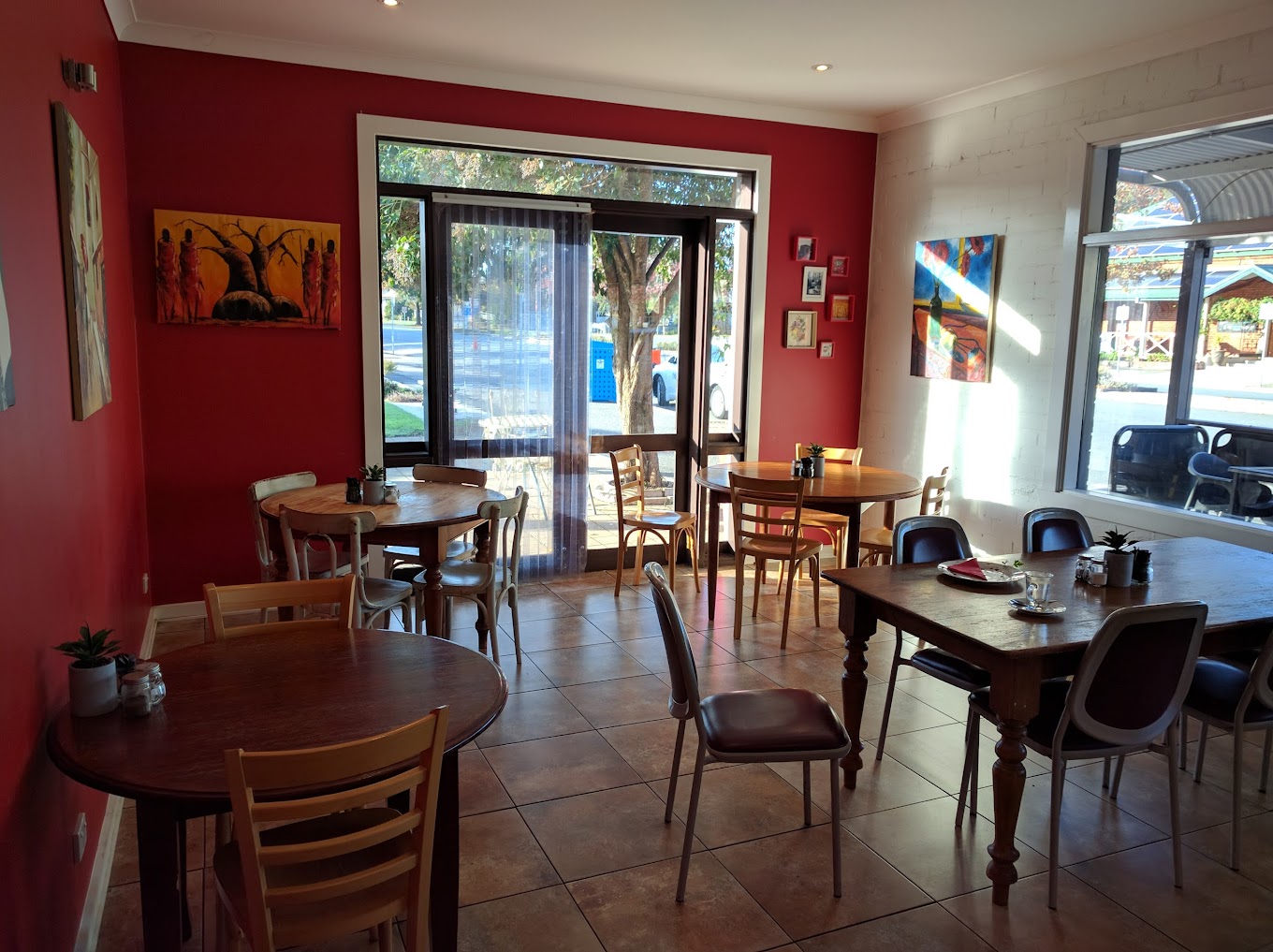 Violet Town Cafe