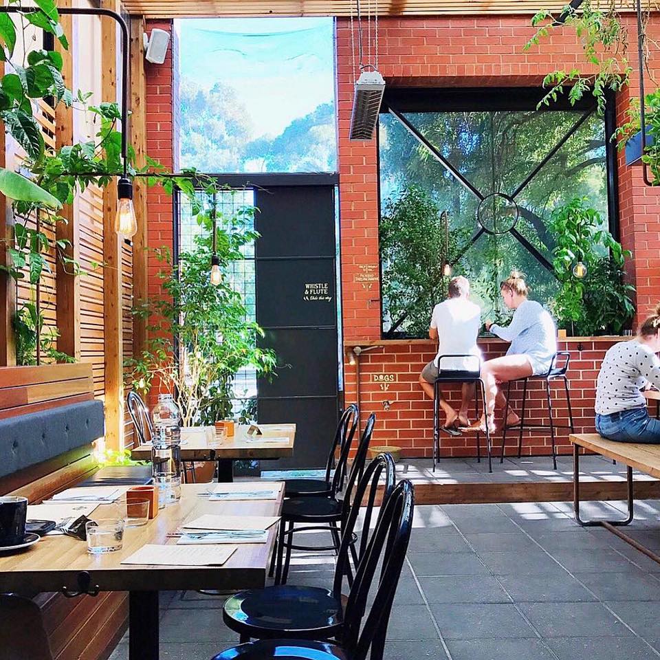 Whistle and Flute Cafe