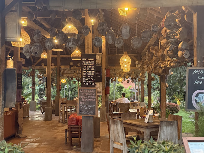 Sweet Orange Warung