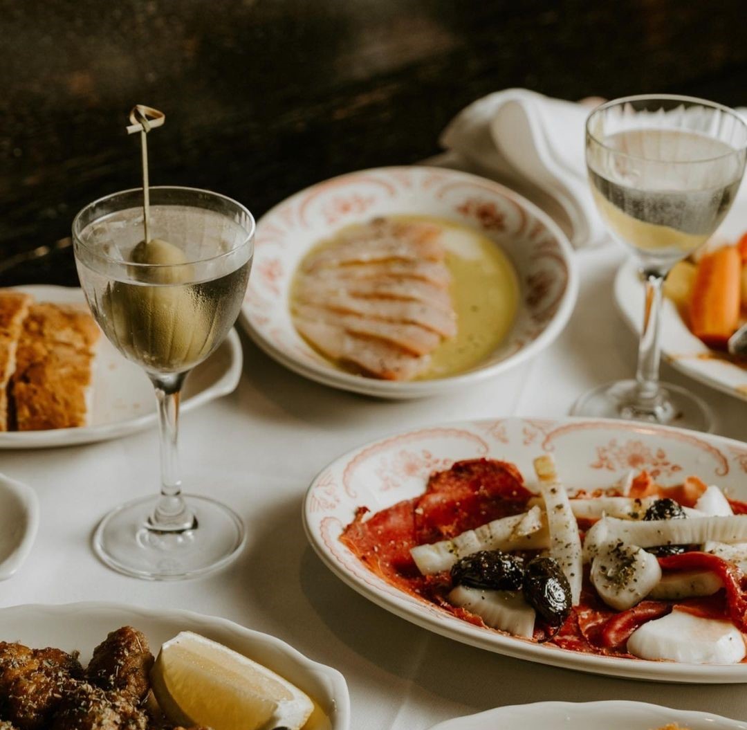 Kafeneion "emeis & emeis" Melbourne