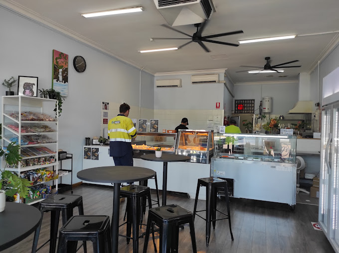 DJ's Willagee Lunch Bar