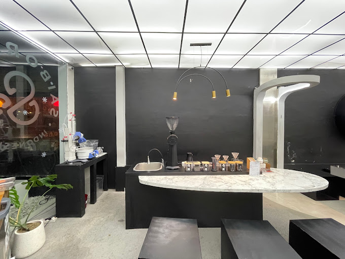 Saibora Cafe and Bar