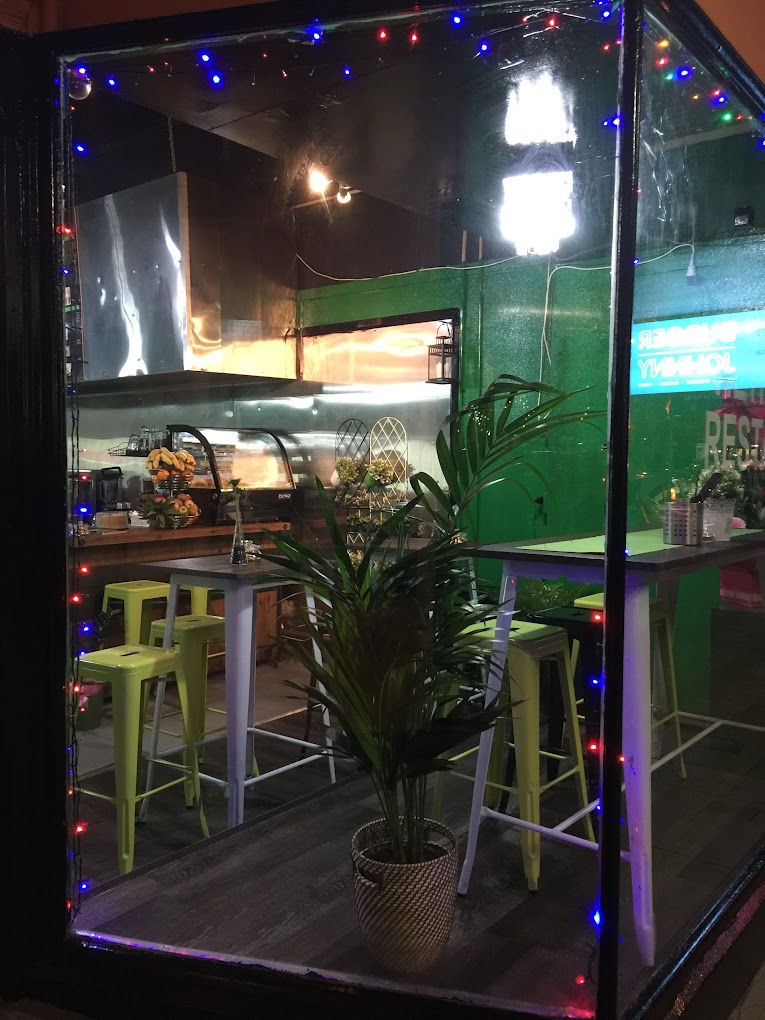 Bay City Noodles & Cafe
