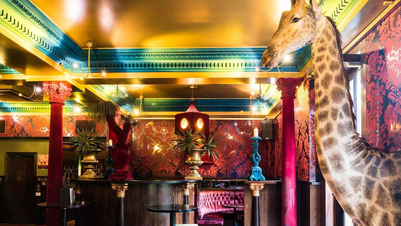 The Carlton Club