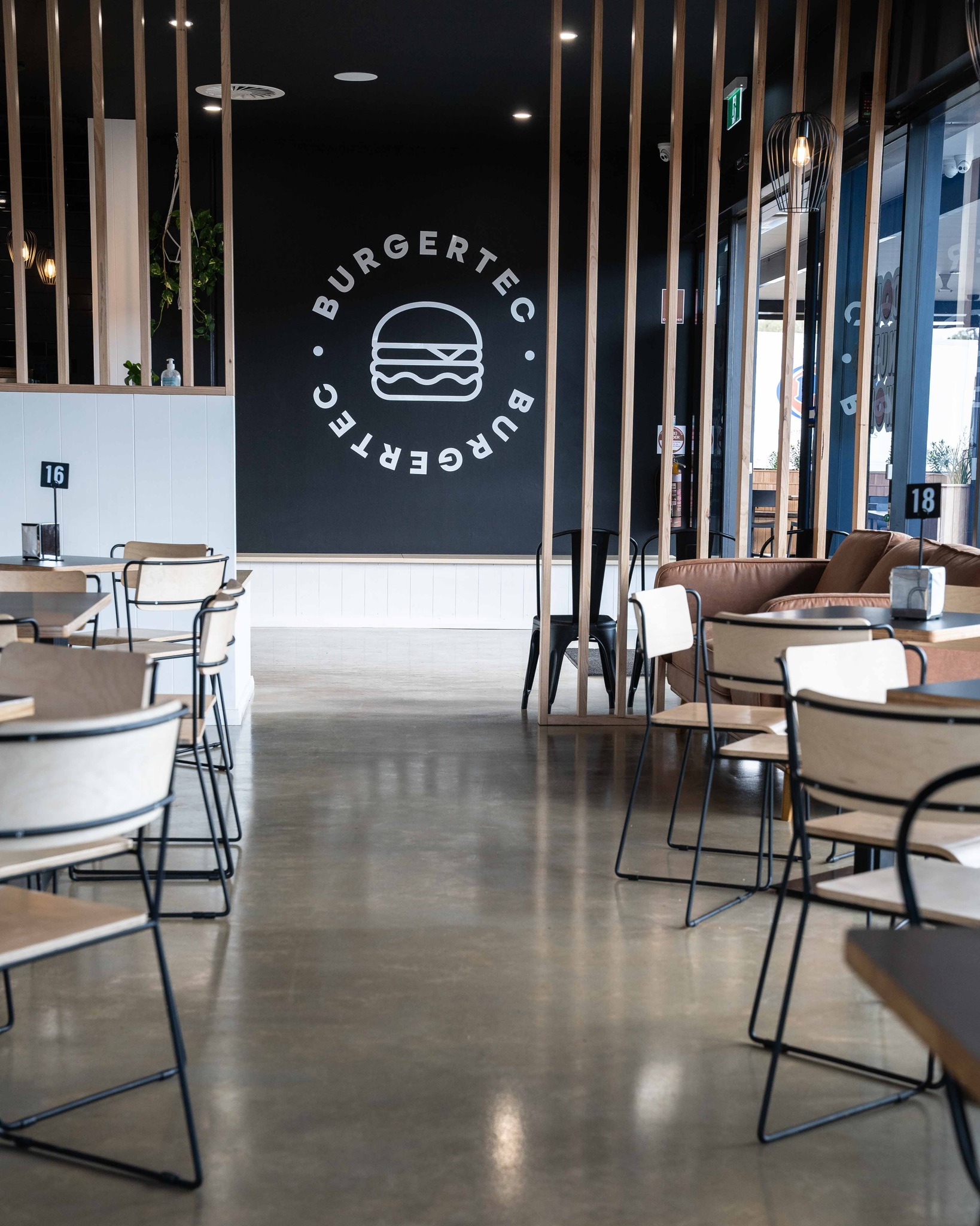 Burgertec Glenelg East