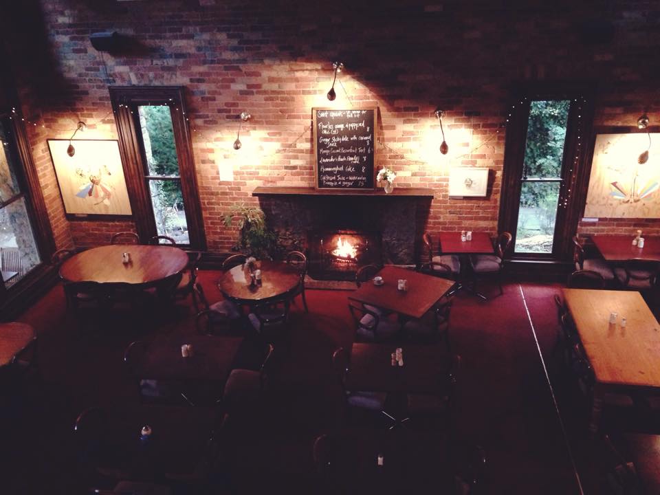 Earthly Pleasures Cafe