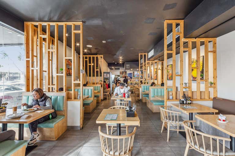 The Lucky Guys Cafe