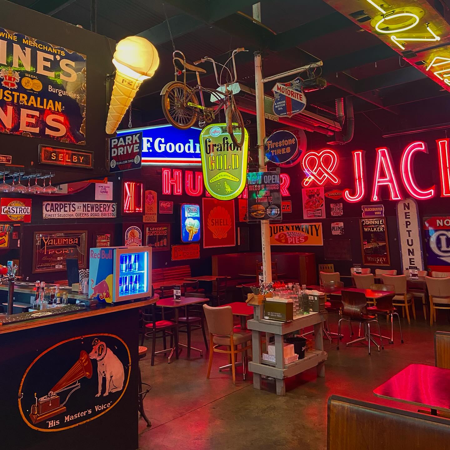 Fat Bob's Bar and Grill
