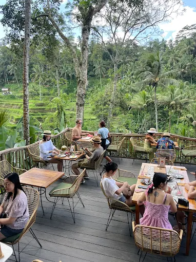 Tis Cafe