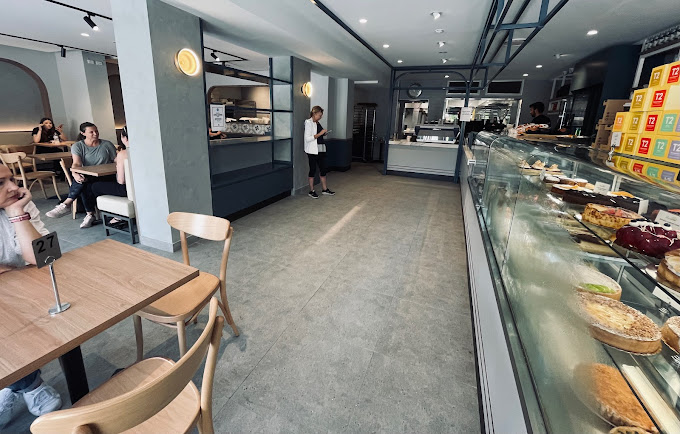 Locantro Bakery
