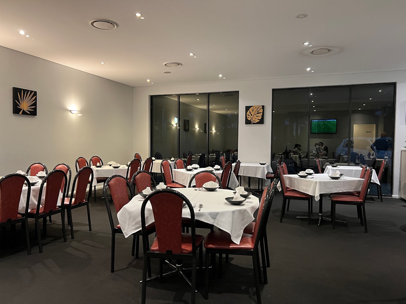 Yee's Palace Chinese Restaurant