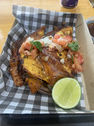 Grandalfs Burgers & Tacos