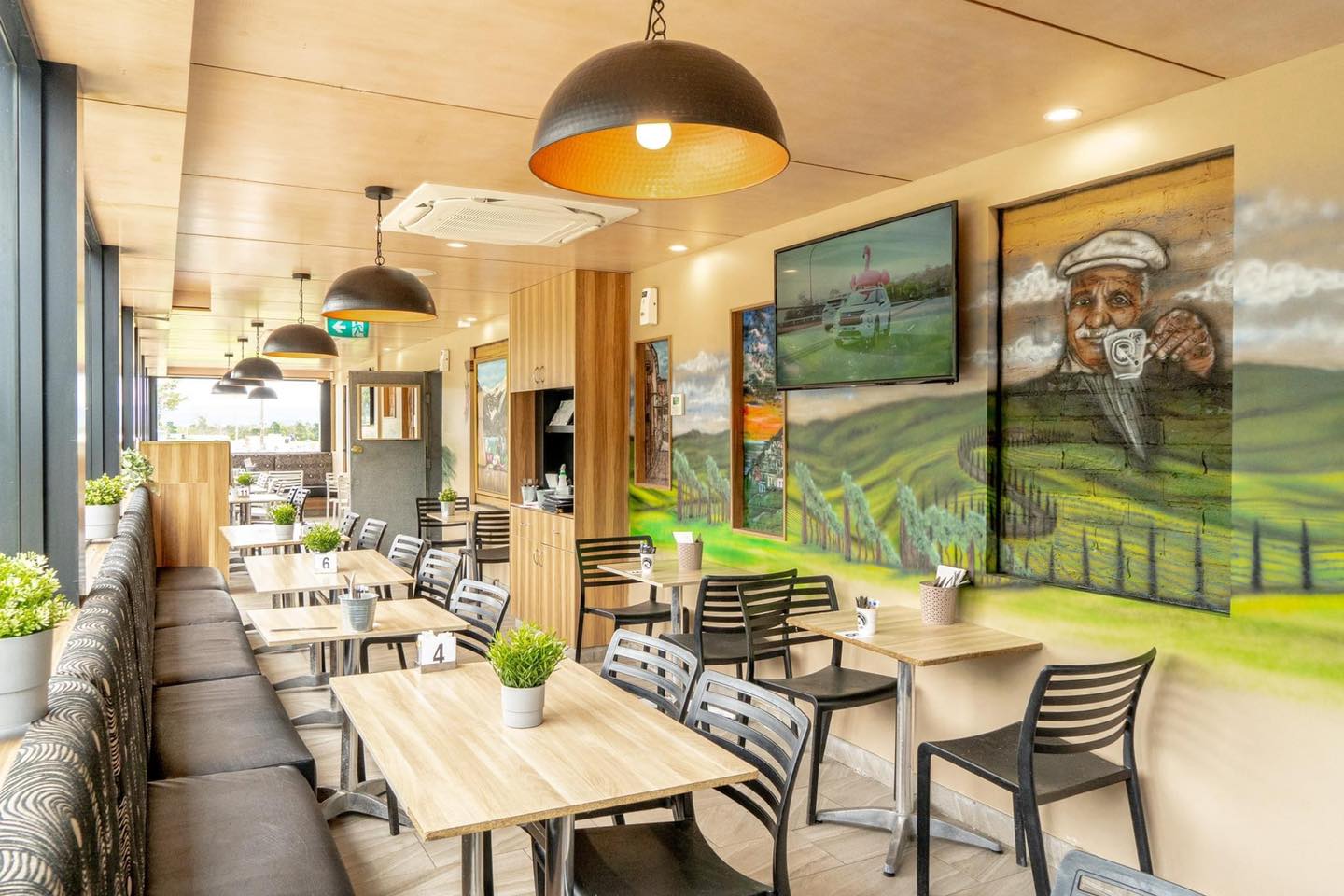 Luddenham Village Cafe