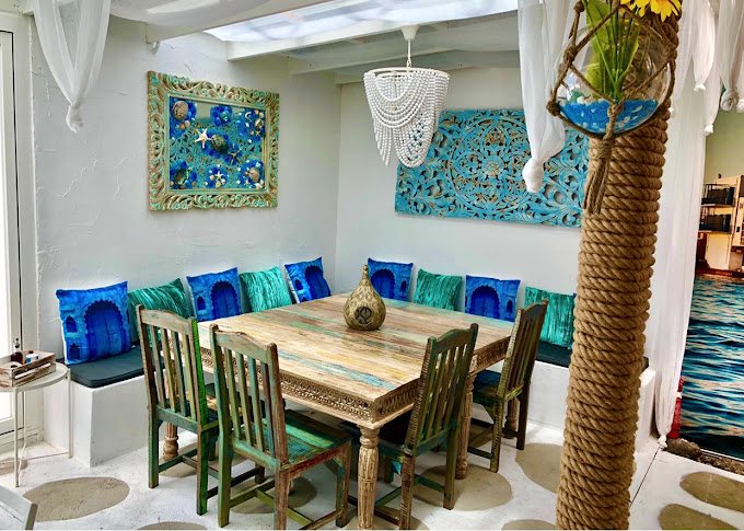 Mykonos Restaurant Bar