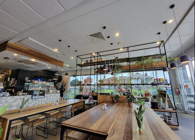 Frankie's Coffee and Eats