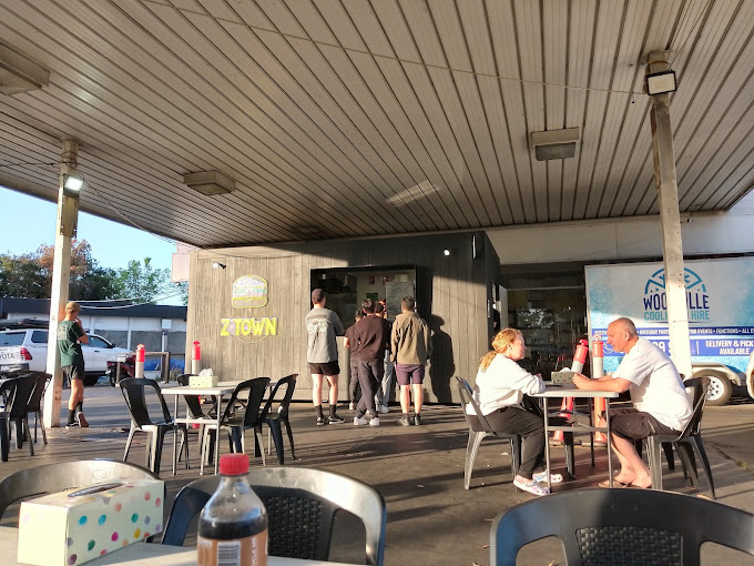 Z TOWN BURGERS - ADELAIDE