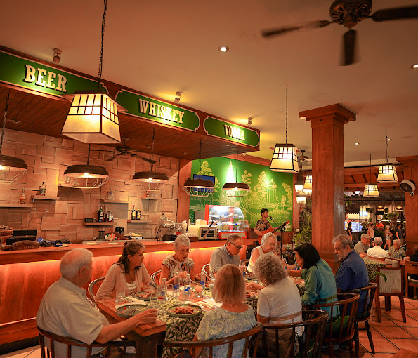 Tropical Restaurant Ubud