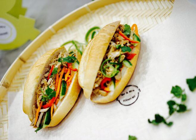 Mr & Mrs Banhmi