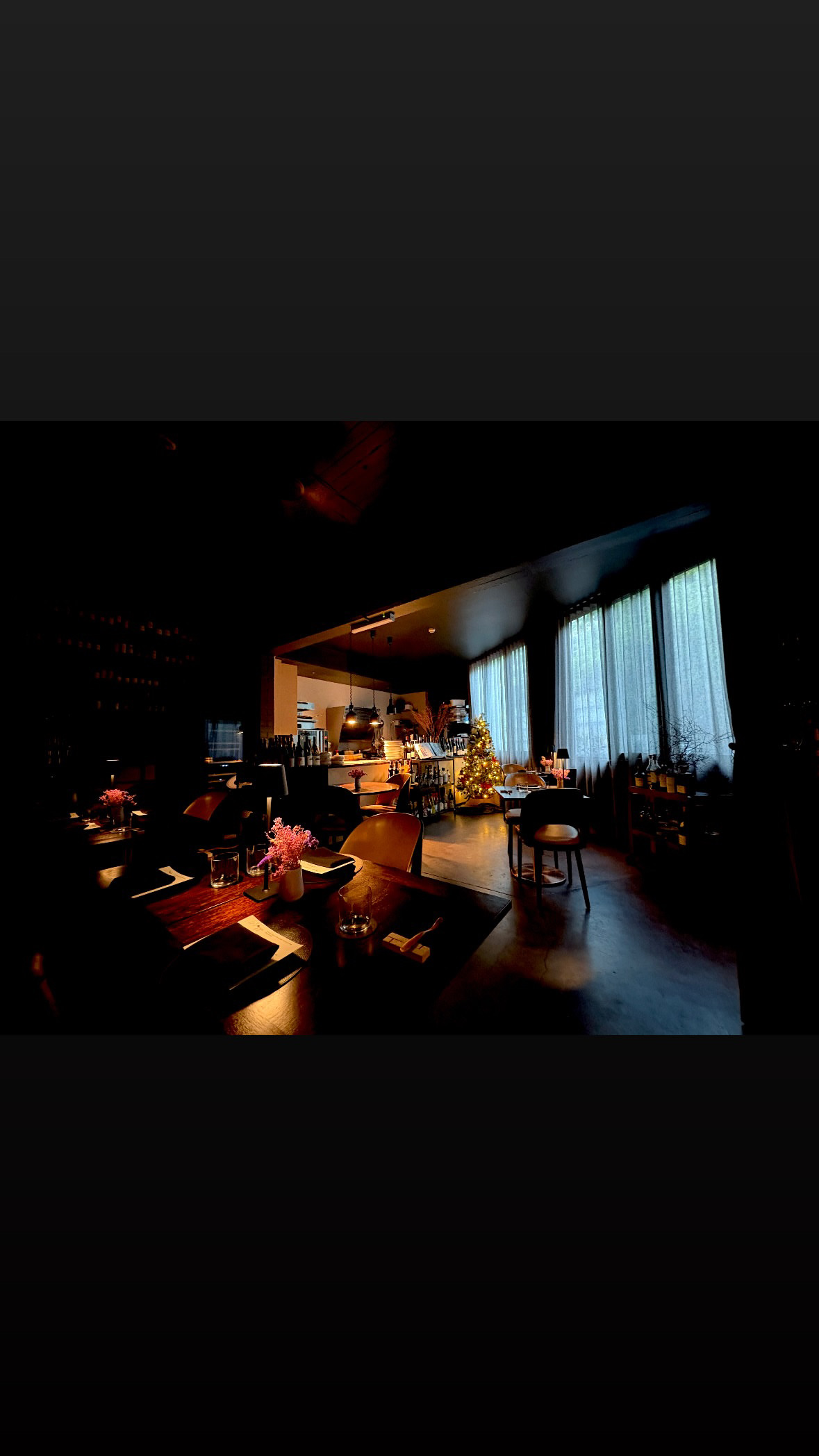 Le Salle Dining by Bar Chaplin