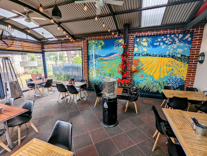 Oscars Restaurant