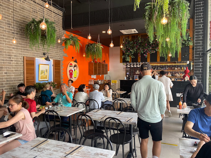 Song Nhi Vietnamese Restaurant