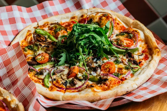 Tropicana Pizza Pizza