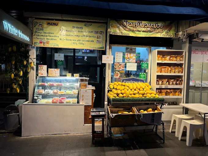 Chef Ple Thai Mango Sticky Rice
