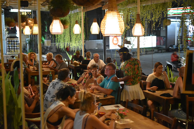 Basil Kitchen