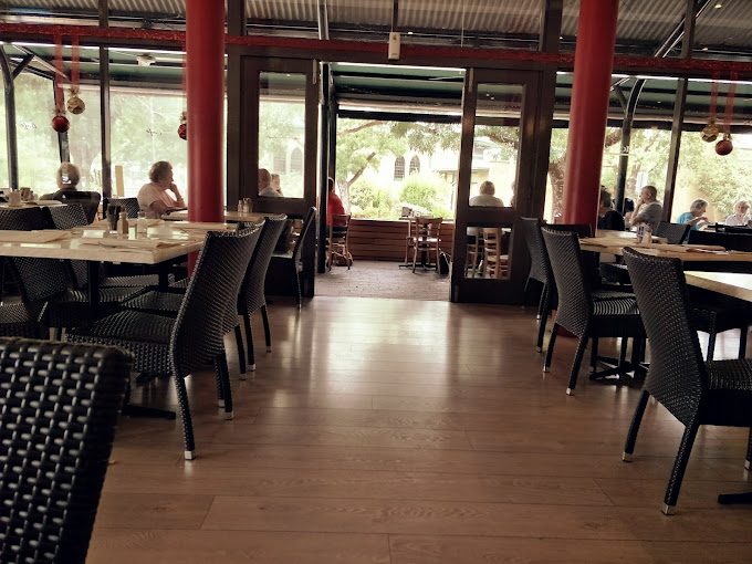 Montagna Cafe