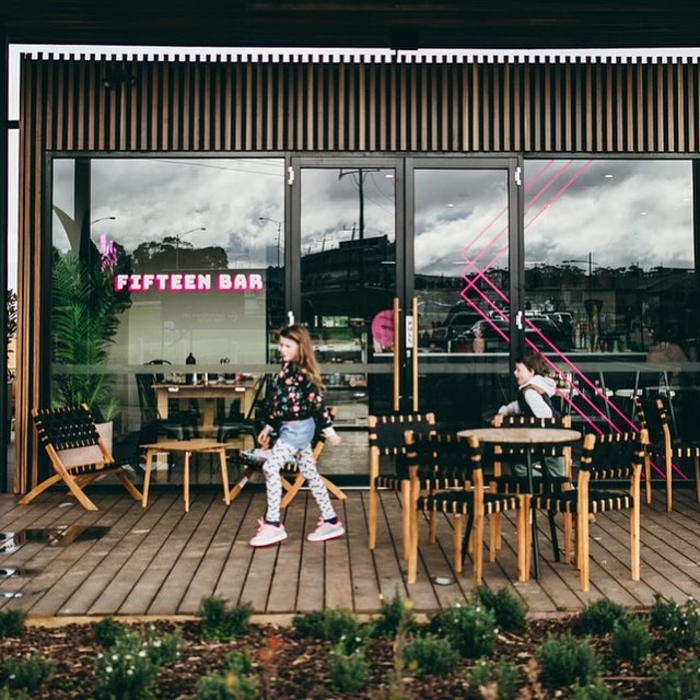 Fifteen Bar