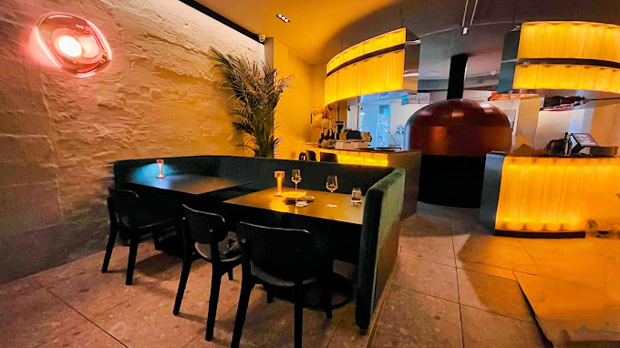 Stella Restaurant and Bar