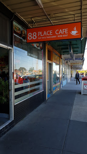88 PLACE CAFE