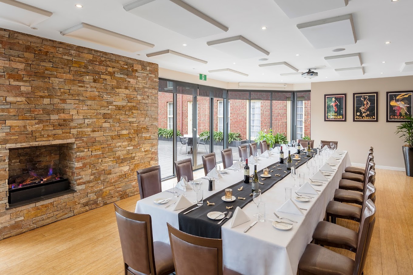 Canterbury International Hotel