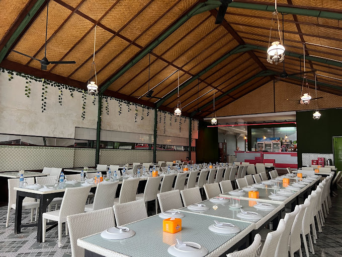 Kekeluargaan Pandan Sari Cafe