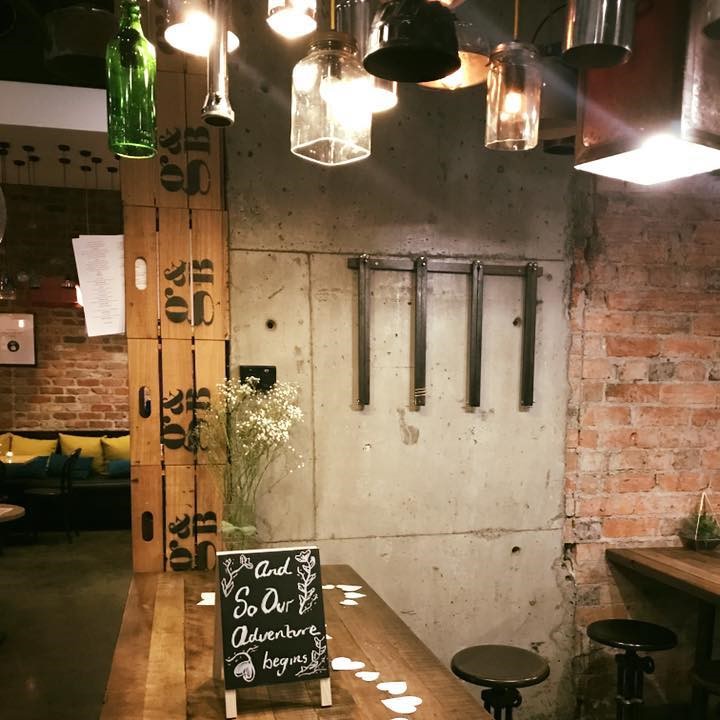 Grey and Bliss Cafe