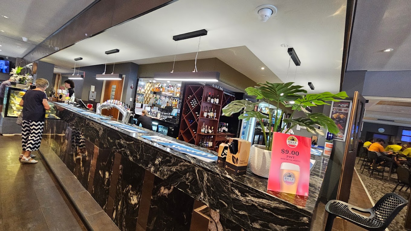 Kingsway Bar & Bistro