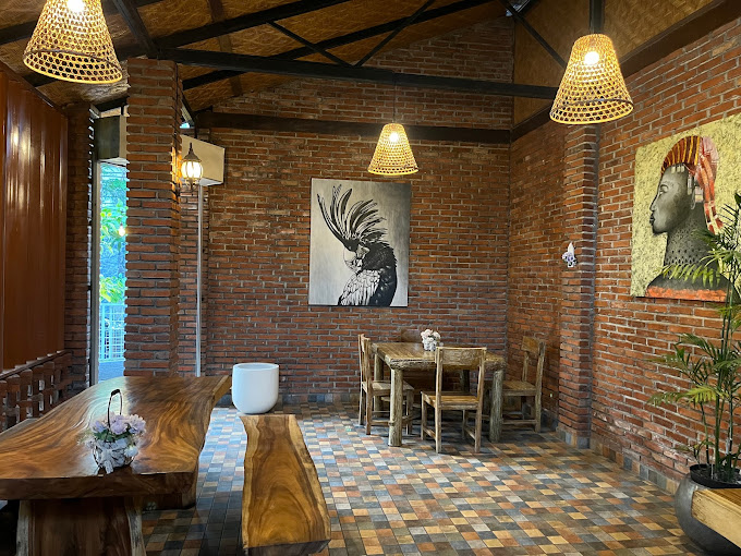 Waroeng Bagoes VEGETARIAN & VEGAN Sanur BALI Indonesia