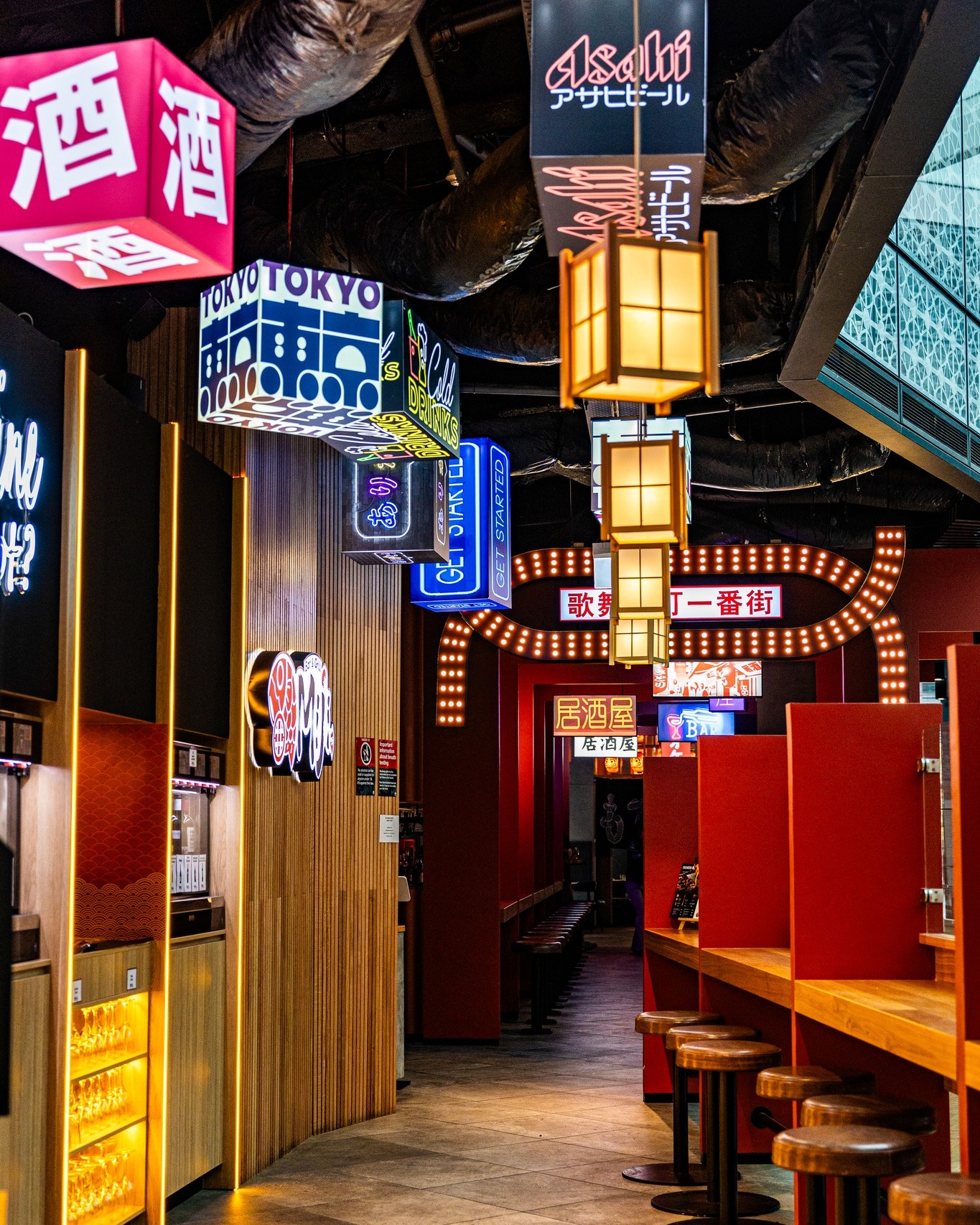 Miji Bar & Grill