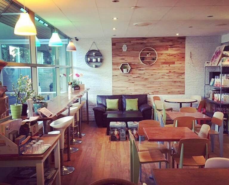 The Perfect Peach Cafe