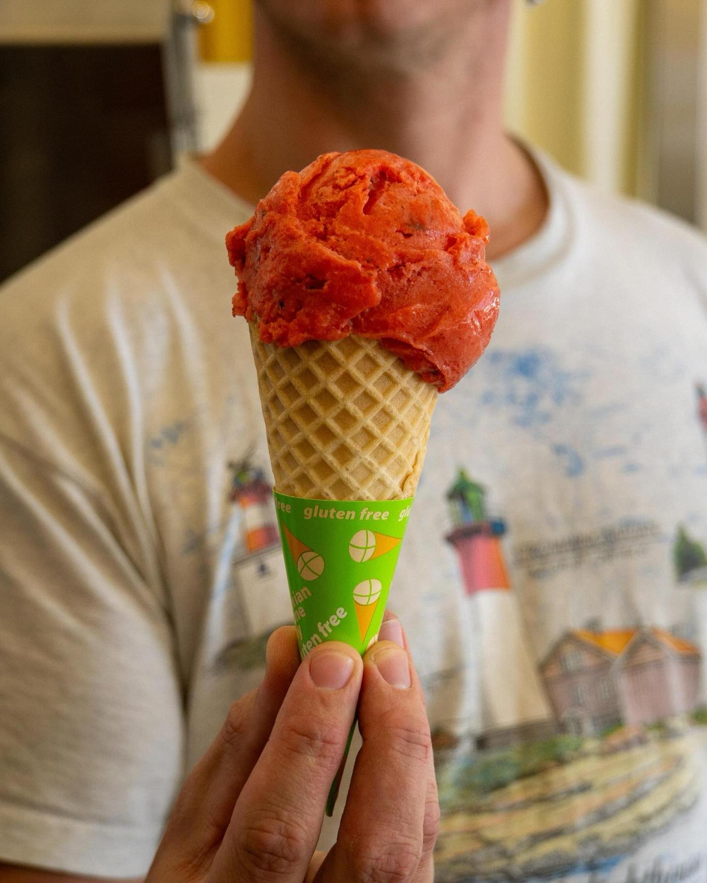Luther's Scoops
