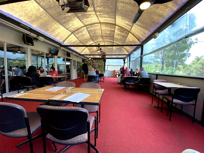 Dixons Creek Cafe Bar & Grill